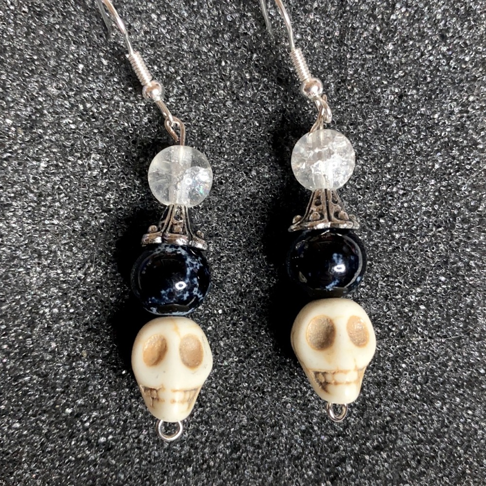💀Handmade Skull earrings💀
